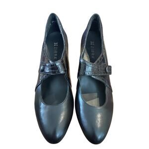 ⭐️ Women’s Ziera Black Leather Mary Jane Pumps Size 40 ( 9 )  Trendy Comfort